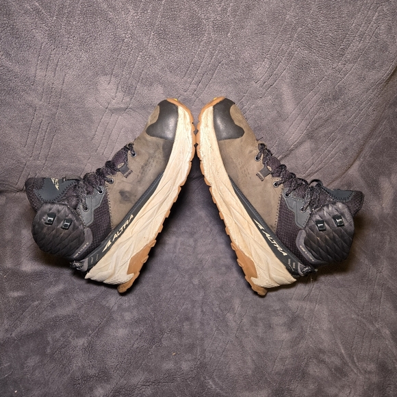 Altra Olympus Mid Hiking Boots WMNS 8.5 - Picture 3 of 11